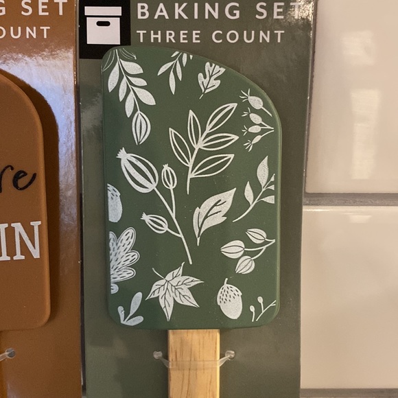 Fall Baking Sets - Picture 4 of 6